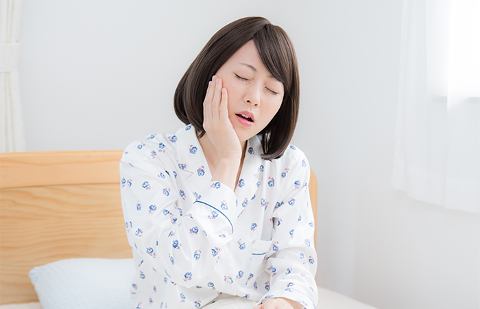 歯ぎしり・食いしばり